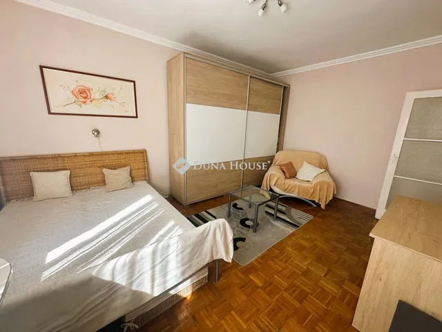 Kiadó lakás Kecskemét 27 nm
