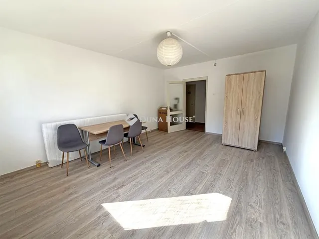 Eladó lakás Kecskemét 67 nm