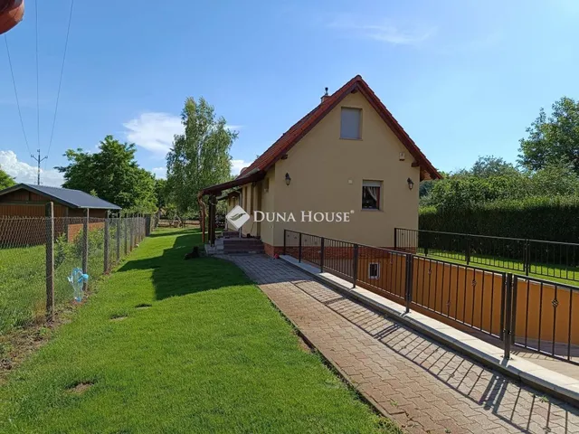 Kiadó ház Kecskemét 160 nm
