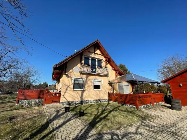 Kiadó ház Kecskemét 120 nm