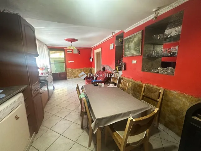 Eladó ház Nagykőrös 145 nm