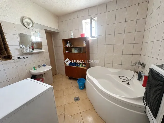 Eladó ház Nagykőrös 145 nm
