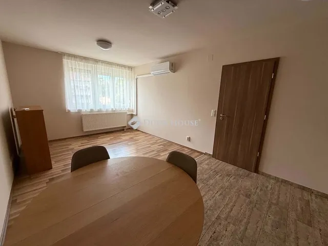 Kiadó lakás Kecskemét 41 nm