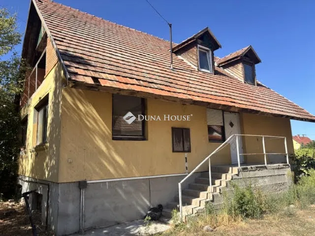 Eladó ház Lajosmizse 241 nm