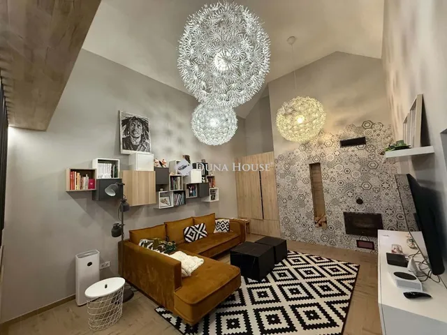 Eladó lakás Kecskemét 133 nm