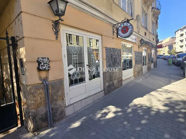 Eladó kereskedelmi és ipari ingatlan Budapest XII. kerület 124 nm