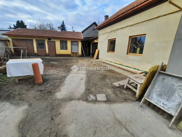 Eladó ház Kiskunfélegyháza 90 nm