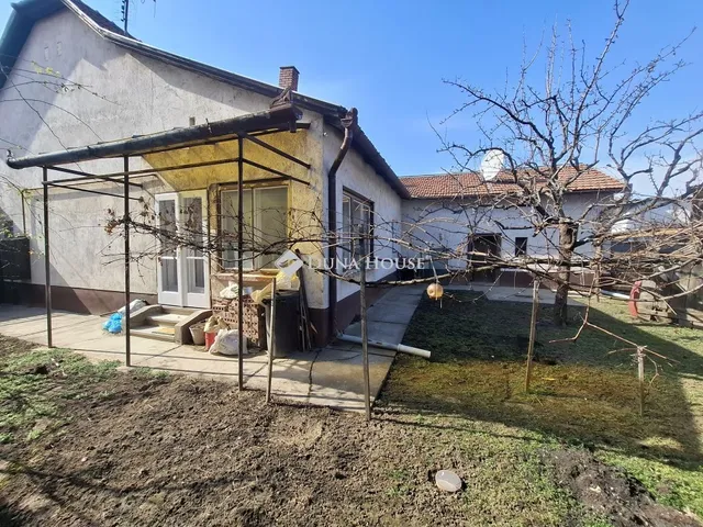 Eladó ház Kiskunfélegyháza 79 nm