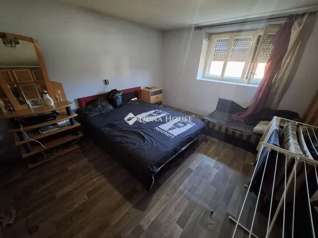 Eladó ház Tiszaalpár 48 nm