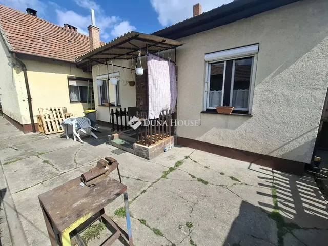 Eladó ház Kiskunfélegyháza 86 nm