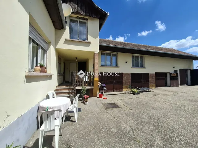 Eladó ház Kiskunfélegyháza 107 nm