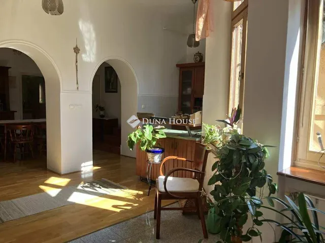 Eladó lakás Kiskunfélegyháza, Széchenyi utca 110 nm