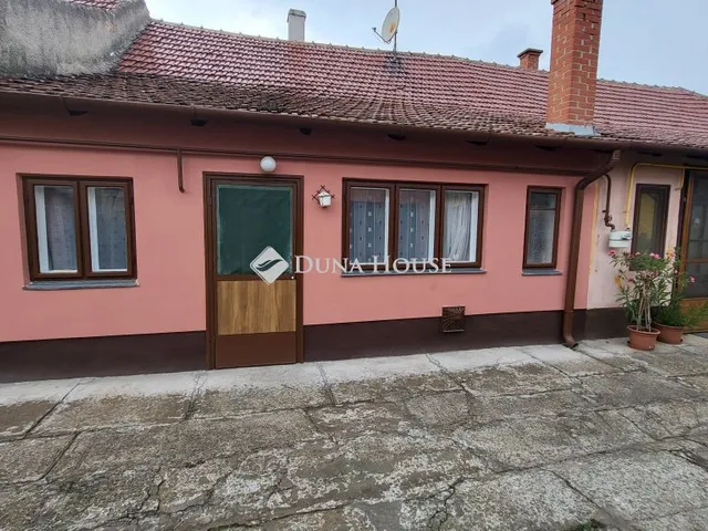 Eladó ház Kiskunfélegyháza 55 nm