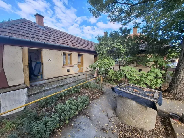 Eladó mezőgazdasági ingatlan Pálmonostora 80 nm