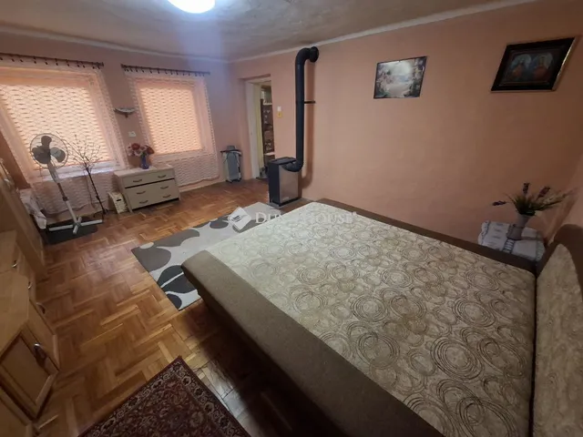 Eladó ház Bugac 98 nm