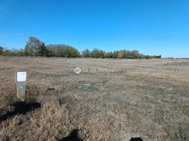 Eladó telek Pálmonostora, Külterület 11068 nm