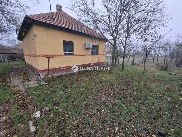 Eladó mezőgazdasági ingatlan Kiskunfélegyháza 65 nm