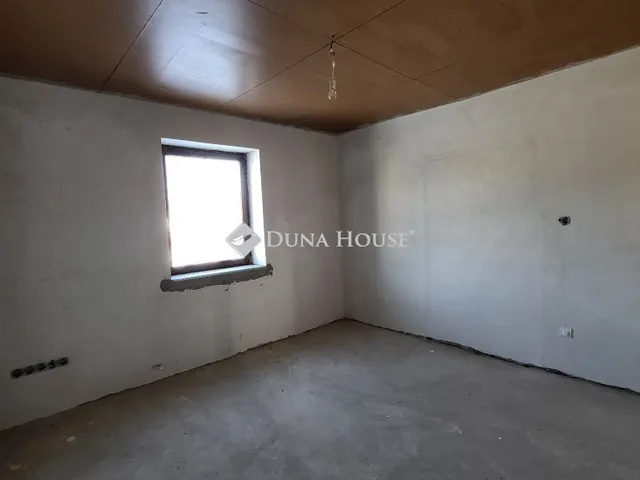 Eladó ház Szank 106 nm