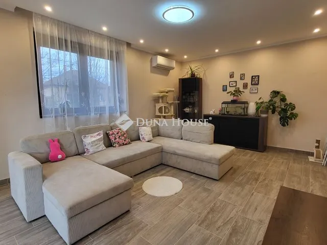 Eladó ház Kiskunfélegyháza, Deák Ferenc utca 110 nm