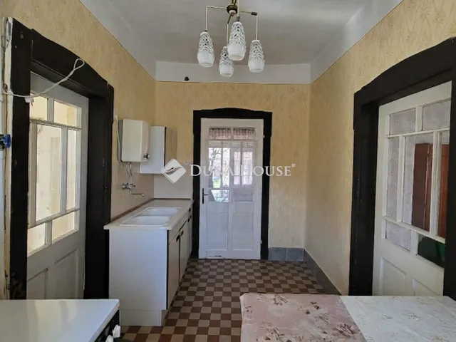 Eladó ház Kunszállás 66 nm