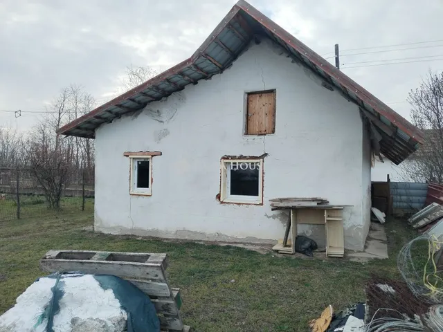 Eladó mezőgazdasági ingatlan Fülöpjakab 35 nm