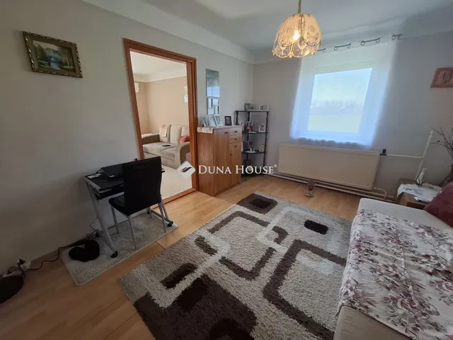 Eladó mezőgazdasági ingatlan Kiskunfélegyháza 106 nm