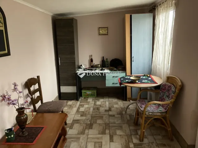 Eladó nyaraló Debrecen 37 nm