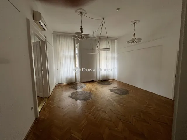 Kiadó lakás Debrecen, Hatvan utca 114 nm