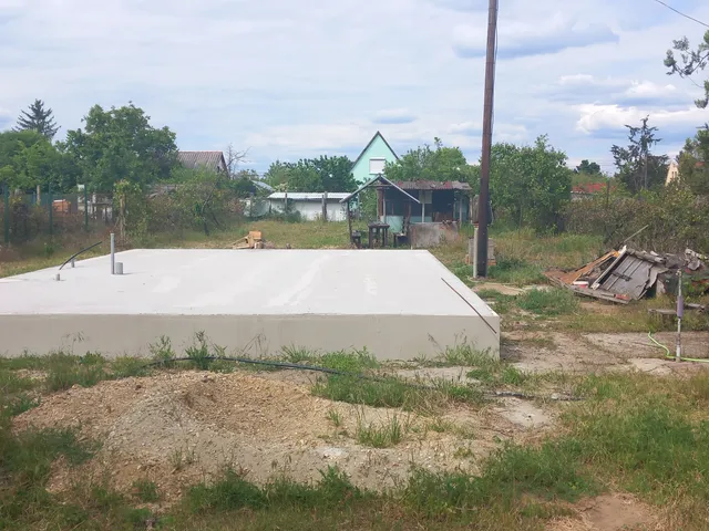 Eladó telek Debrecen 704 nm