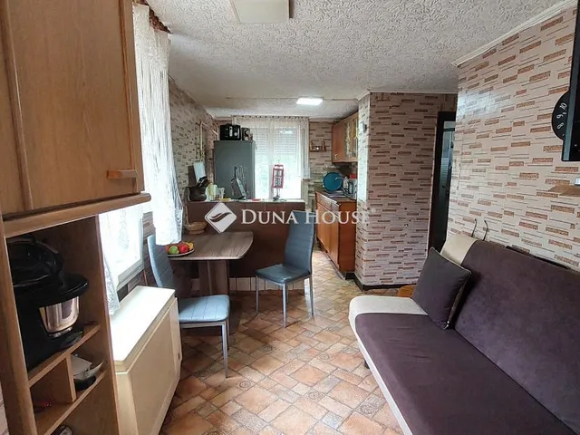 Eladó mezőgazdasági ingatlan Debrecen 1320 nm