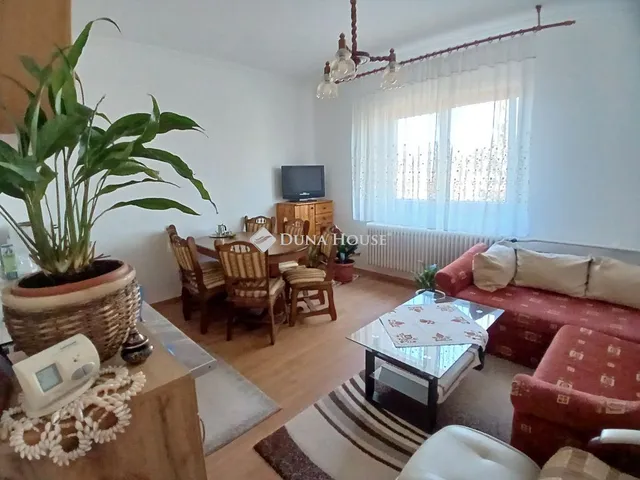 Eladó ház Debrecen 70 nm