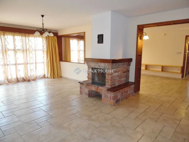 Eladó ház Debrecen 233 nm