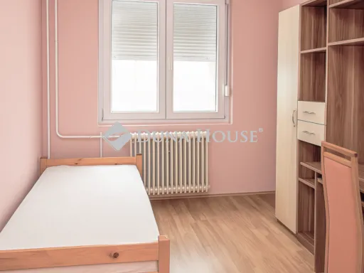 Eladó lakás Debrecen 67 nm