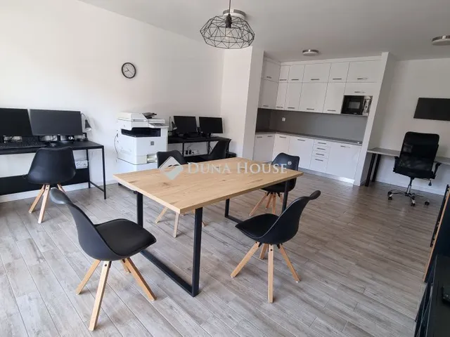 Kiadó lakás Debrecen 66 nm