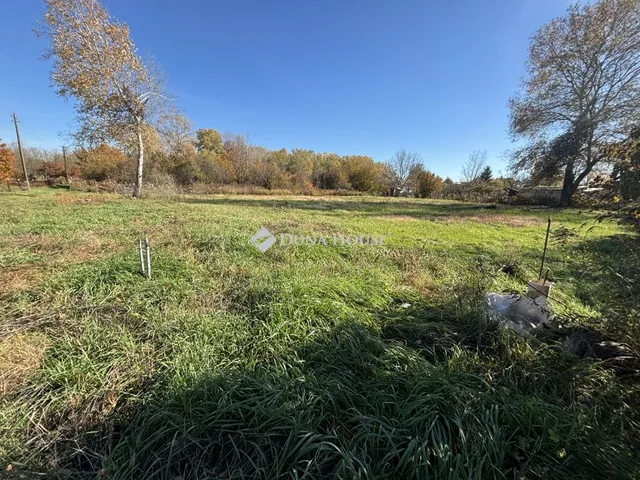 Eladó mezőgazdasági ingatlan Debrecen, Evező utca