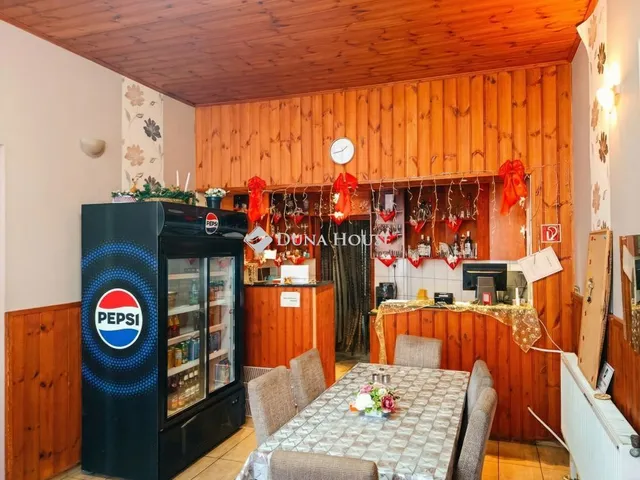 Eladó ház Vámospércs 223 nm