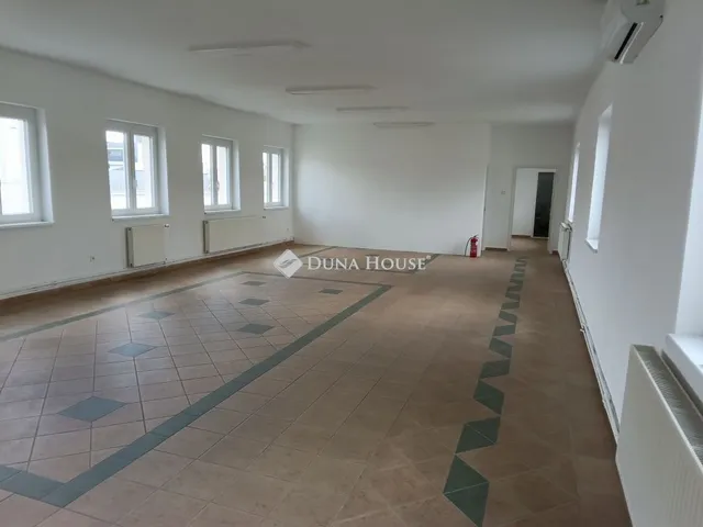 Kiadó lakás Debrecen 290 nm