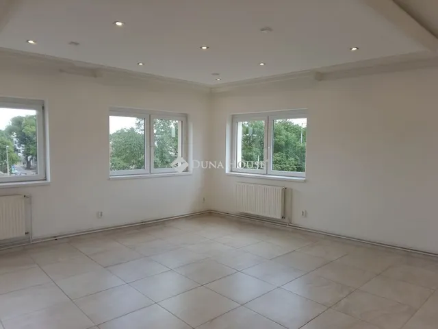 Kiadó lakás Debrecen 290 nm