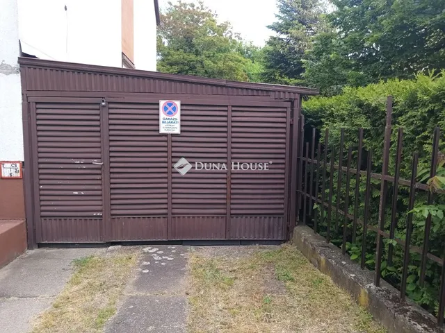 Kiadó garázs Debrecen 40 nm