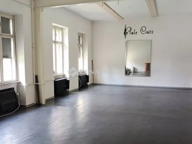 Kiadó lakás Zalaegerszeg, Petőfi Sándor utca 90 nm