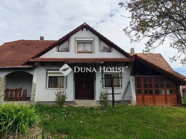 Eladó ház Vaspör 122 nm