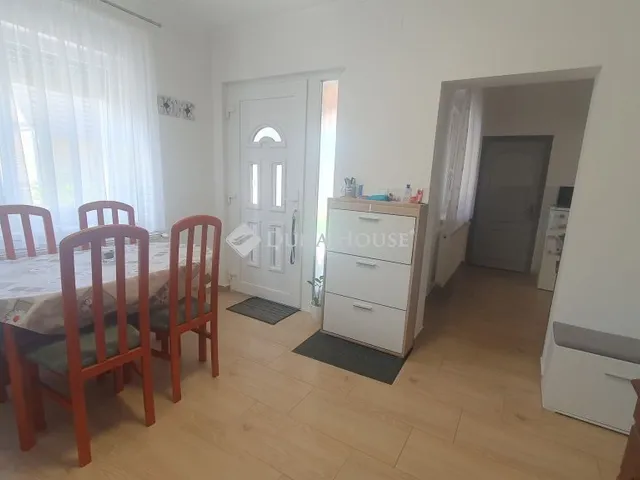 Eladó ház Felsőrajk 74 nm