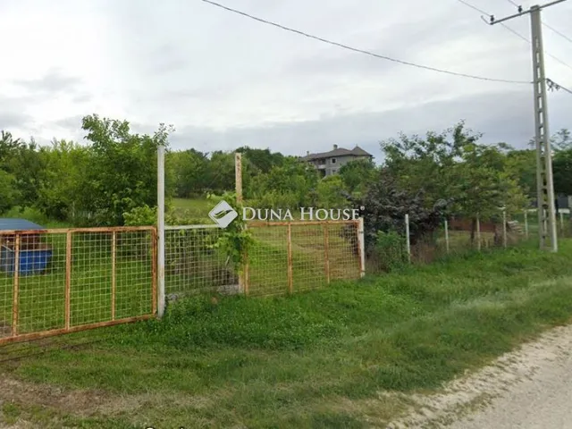 Eladó telek Zalaegerszeg 2883 nm