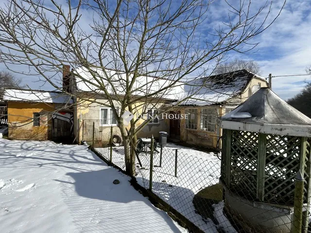 Eladó ház Pusztaszentlászló 78 nm