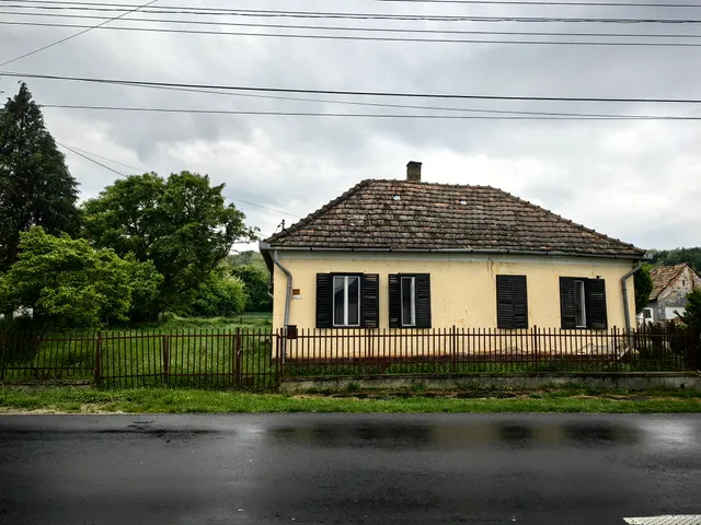 Eladó ház Hahót 70 nm