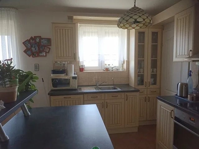 Eladó lakás Teskánd 96 nm
