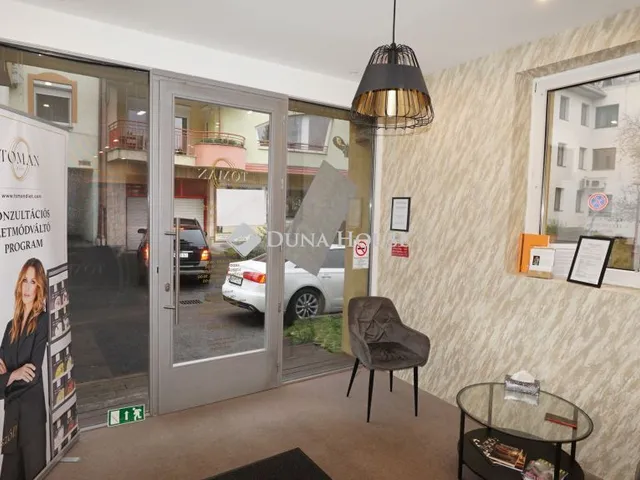 Kiadó kereskedelmi és ipari ingatlan Zalaegerszeg 32 nm