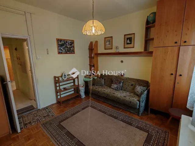 Eladó lakás Zalaegerszeg, Platán sor 49 nm