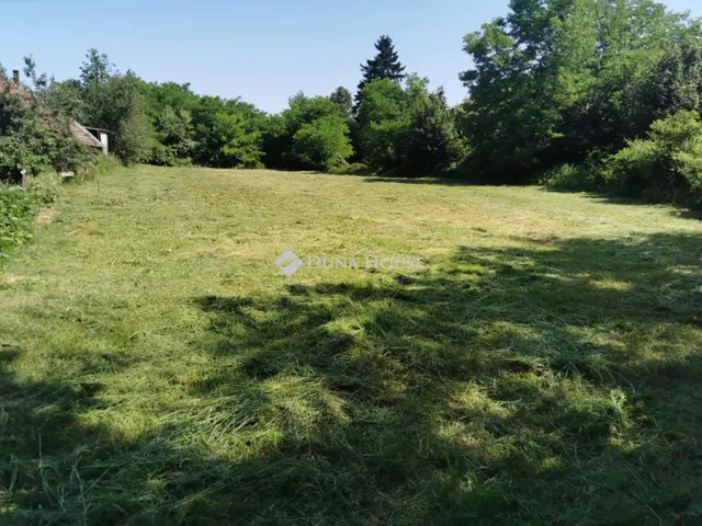 Eladó telek Salomvár, Harkály utca 4066 nm