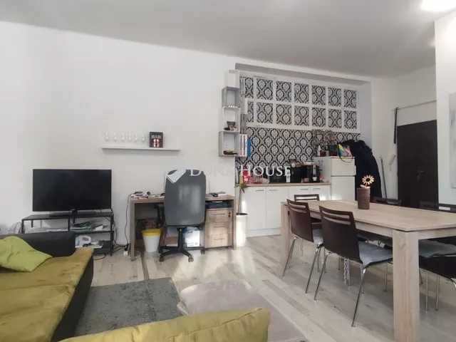 Eladó kereskedelmi és ipari ingatlan Zalaegerszeg 51 nm